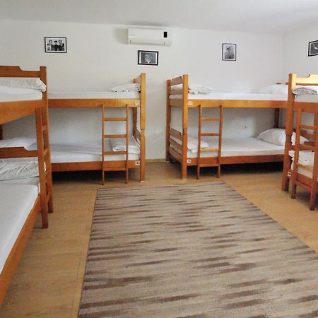 Hostel David Mostar Exteriör bild