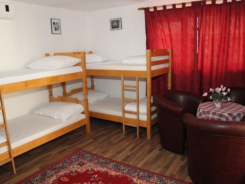 Hostel David Mostar Rum bild