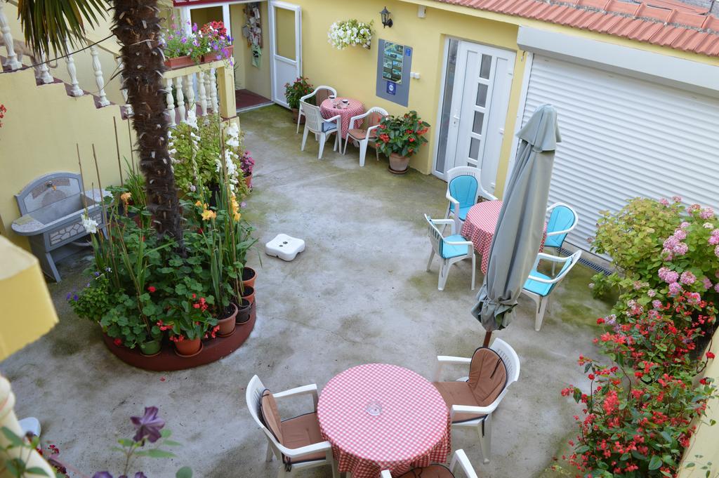 Hostel David Mostar Exteriör bild