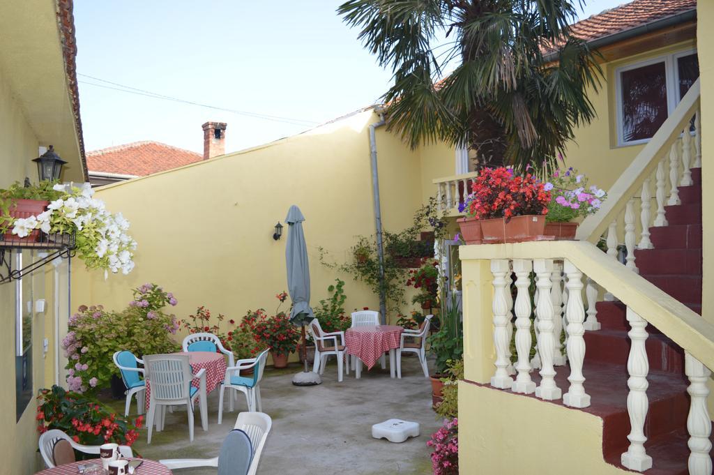 Hostel David Mostar Exteriör bild